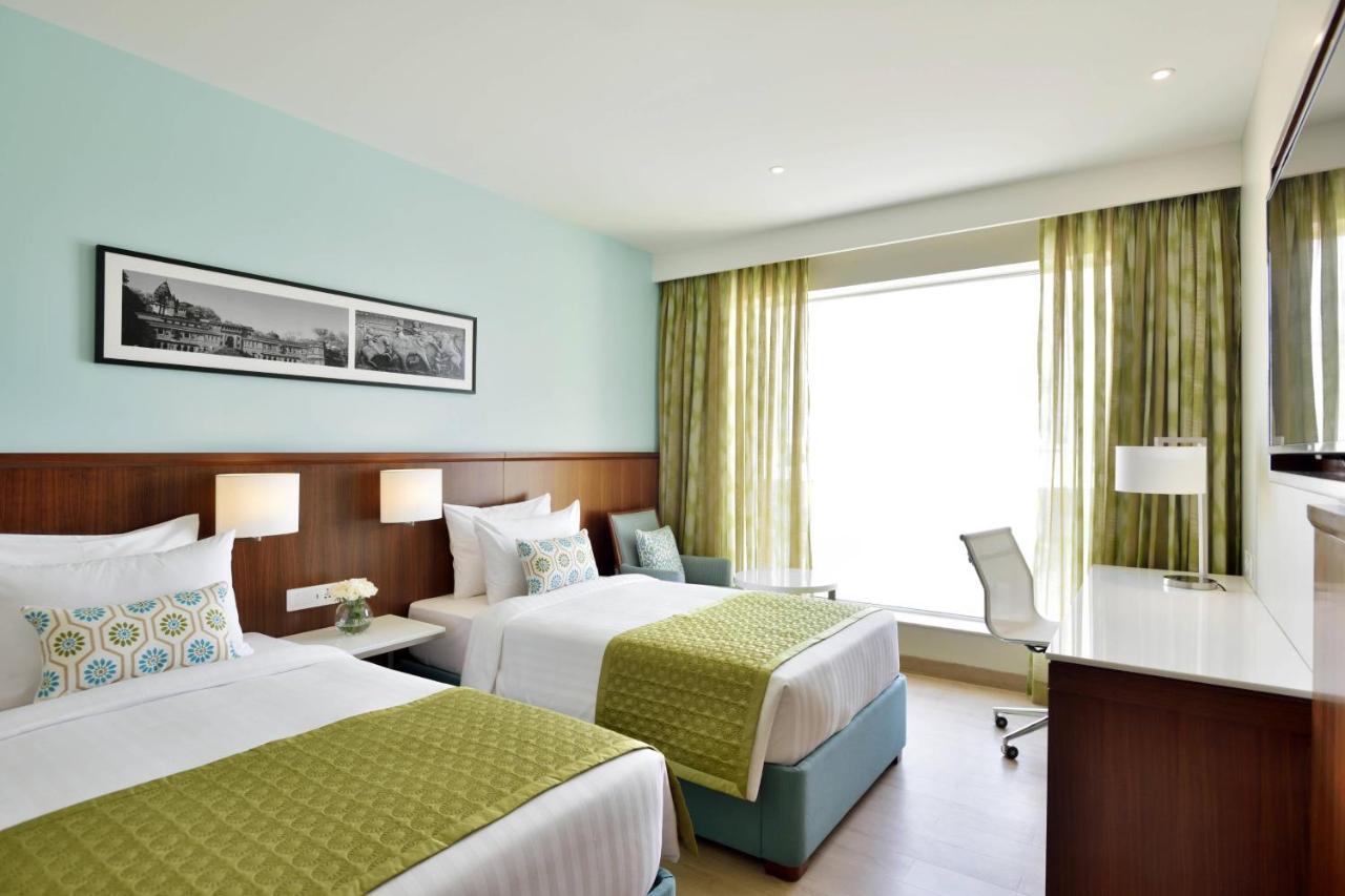 Fairfield By Marriott Indore Esterno foto