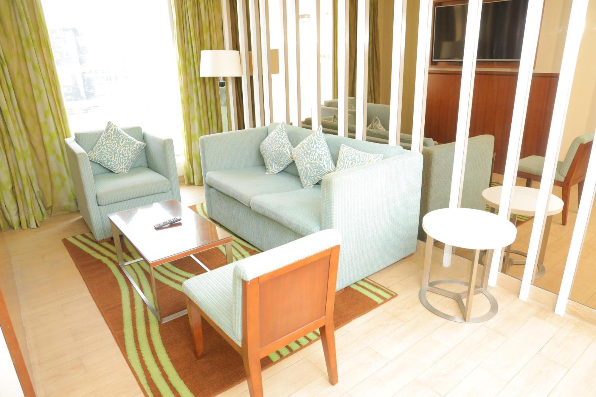 Fairfield By Marriott Indore Esterno foto