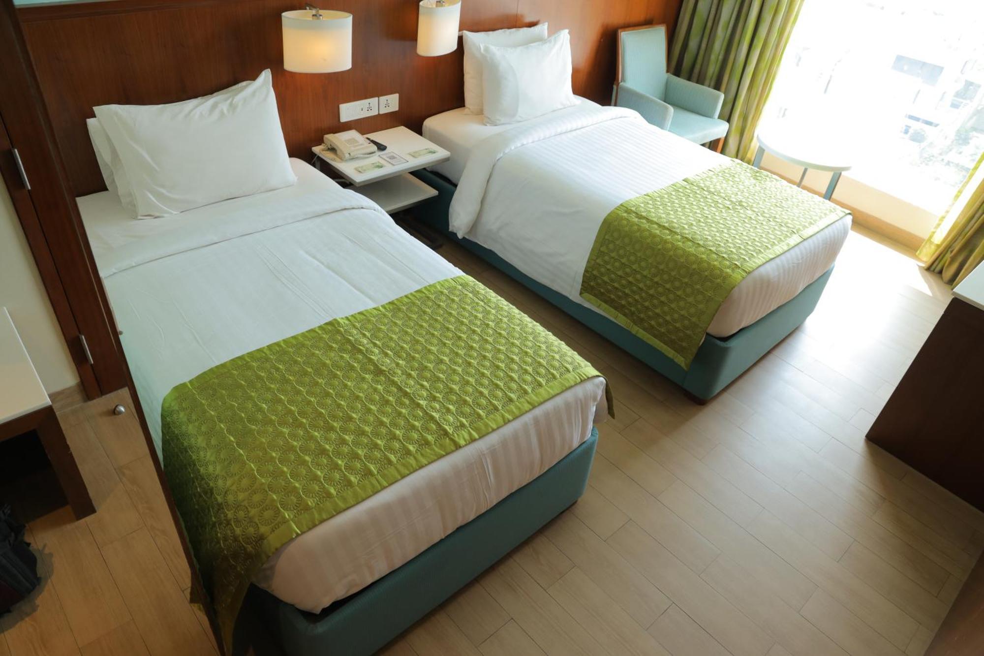 Fairfield By Marriott Indore Esterno foto