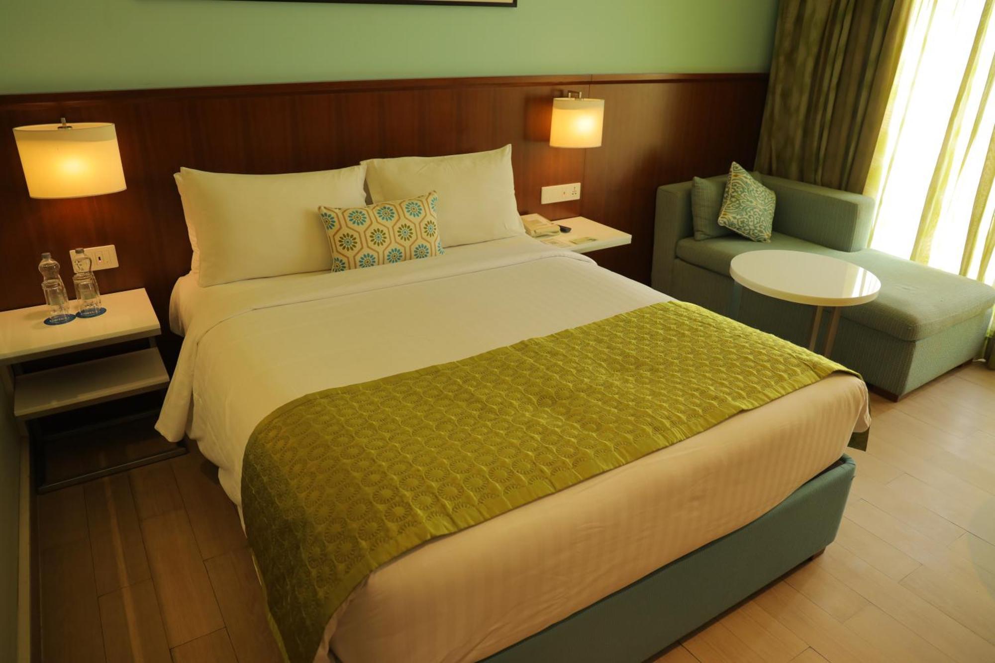Fairfield By Marriott Indore Esterno foto